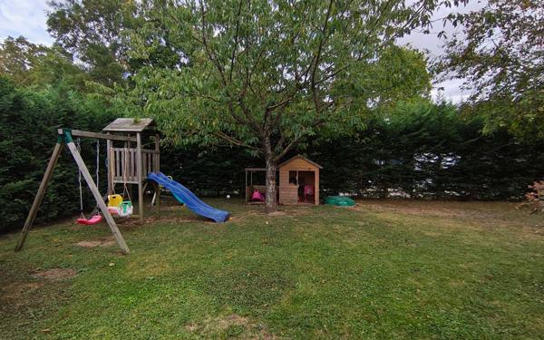 Maison à vendre    5 pièces • 115 m2 Épône