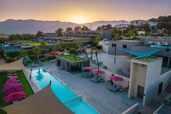 Lecci (20137) Superbe Villa T4 meublée avec piscine privative et jardin - domaine d'exception***** Corse du Sud