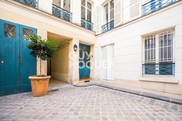Rue de Verneuil – Élégant appartement traversant de 89 m² au calme sur cour