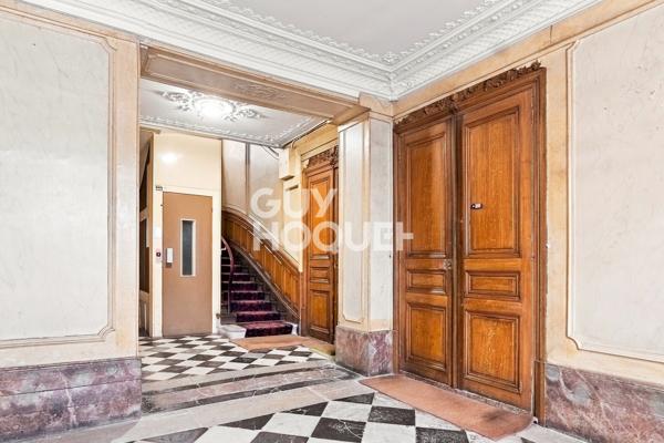 Rue de Verneuil – Élégant appartement traversant de 89 m² au calme sur cour
