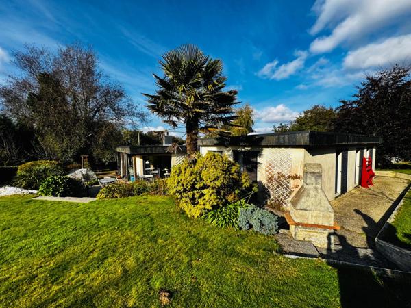 Maison de plain-pied lumineuse sur grand terrain paysager – Loperhet (proche Plougastel)