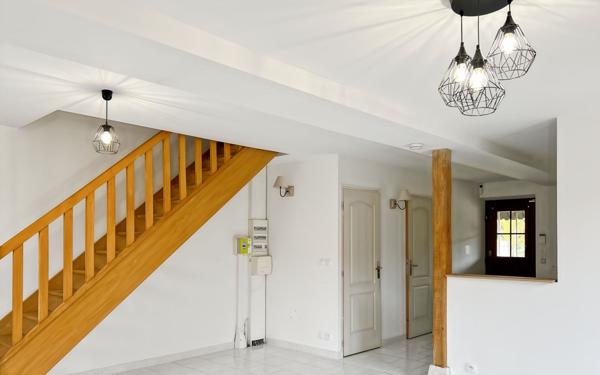 Maison à louer    3 pièces •  La Ferté-Beauharnais