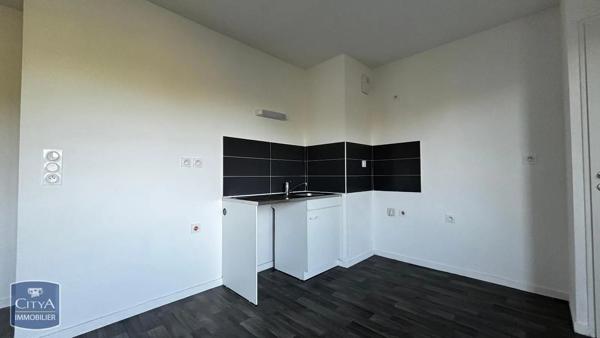 Appartement à louer 2 pièces 42.87m² Saint-Nazaire (44600)