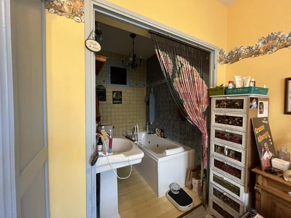Maison à vendre 192 240 € Sainte-Maure-de-Touraine 4 p 94 m² DPE C