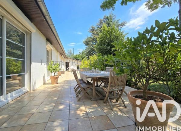 Maison à vendre 7 pièces 214 m² Labège