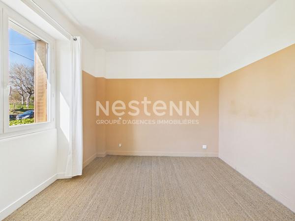 A Aurillac, quartier du Stade, Appartement en duplex de 5 pièces de 109 m², avec garage.