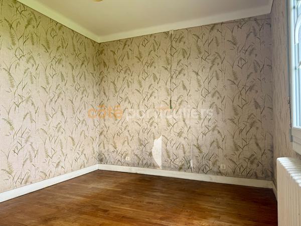 Vente
                Maison77,2 m² - 3 Pièces -
                    ARDEVON (50170)
