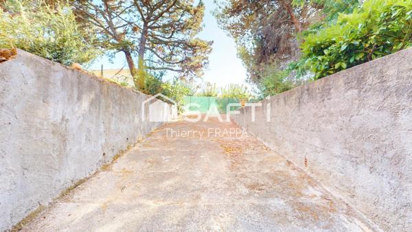 Maison familiale à Porticcio centre – 136 m² avec jardin, piscine et garage, à pied de la plage