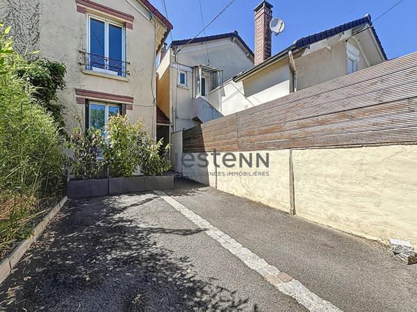Maison mitoyenne, secteur pavillonnaire, Villeneuve St Georges 4 pièces 65m²