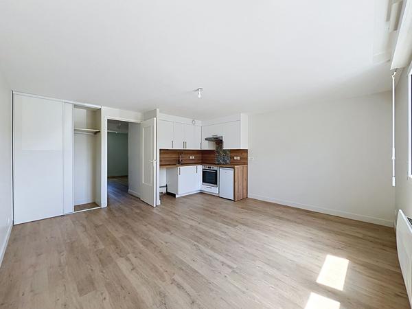 T2 refait à neuf quartier de la Madeleine 36 m²