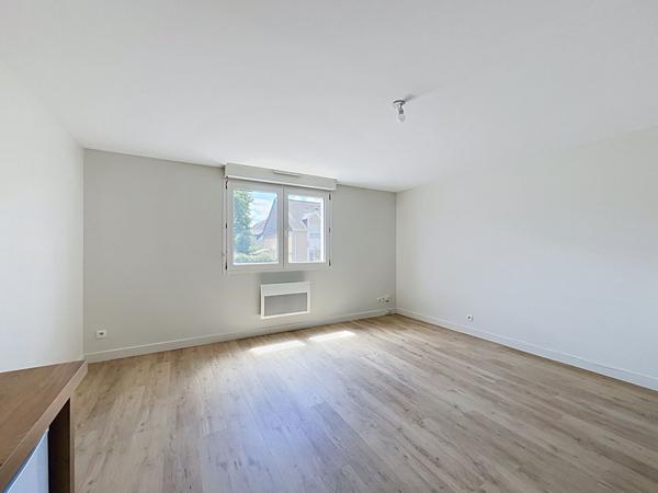 T2 refait à neuf quartier de la Madeleine 36 m²