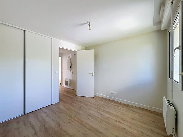 T2 refait à neuf quartier de la Madeleine 36 m²