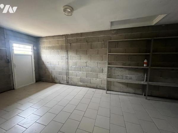 TESSE FROULAY, proche BAGNOLES DE L'ORNE, plain-pied 3 chambres avec garage et jardin