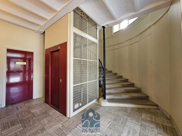 Studio en duplex avec balcon