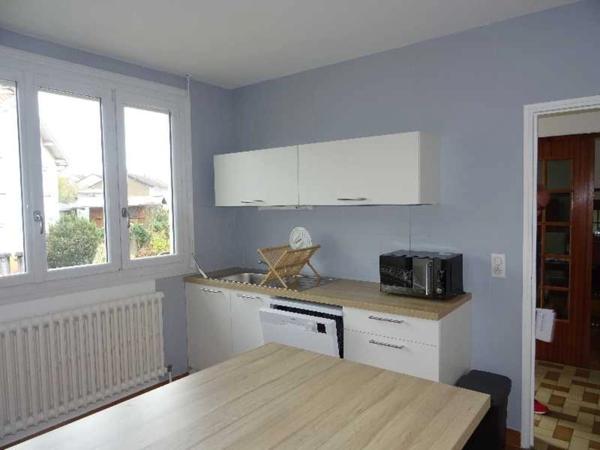 LIMOGES OUEST MAISON REFAITE A NEUF DE 135 M² 5 CHAMBRES PLUS BUREAU GARAGE BUANDERIE ET CAVE