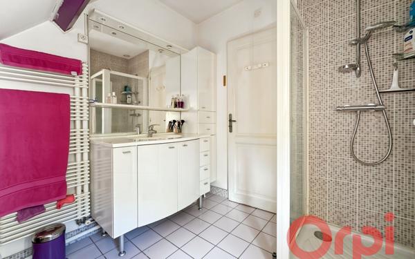 Maison à vendre    5 pièces • 146,25 m2 Bourges