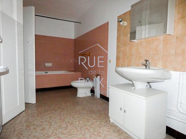 86140 LENCLOITRE Appartement Lencloitre 3 pièce(s) 77.52m2