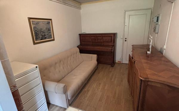 Appartement à vendre    1 pièce • 14,50 m2 Pantin