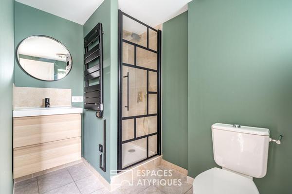 Maison de village avec studio indépendant et jardin au coeur du beaujolais