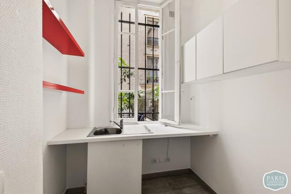 Exclusivité-Paris 18-Rue Marcadet-Appartement de 30,47m2 Carrez avec terrasse