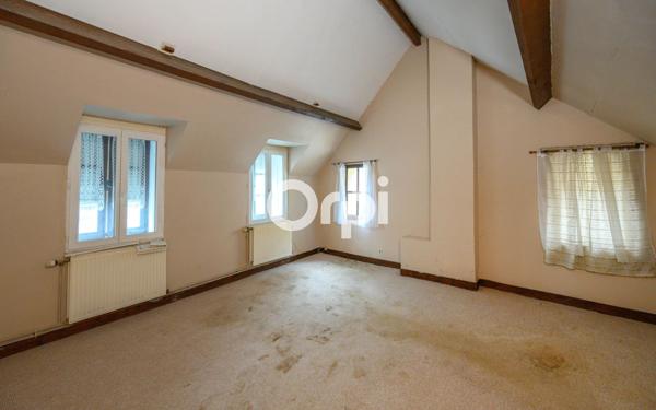 Maison à vendre    6 pièces •  Cambrai