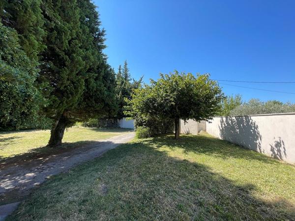 Rare au partage des eaux à L'Isle Sur La Sorgue villa 4 pièces 105m2