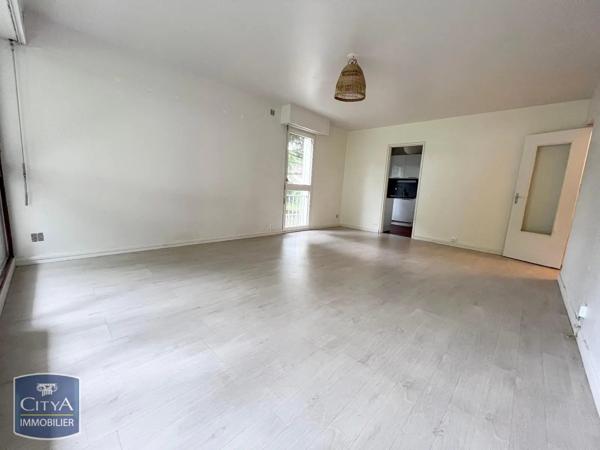 Appartement à louer 2 pièces 50.44m² Vélizy-Villacoublay (78140)