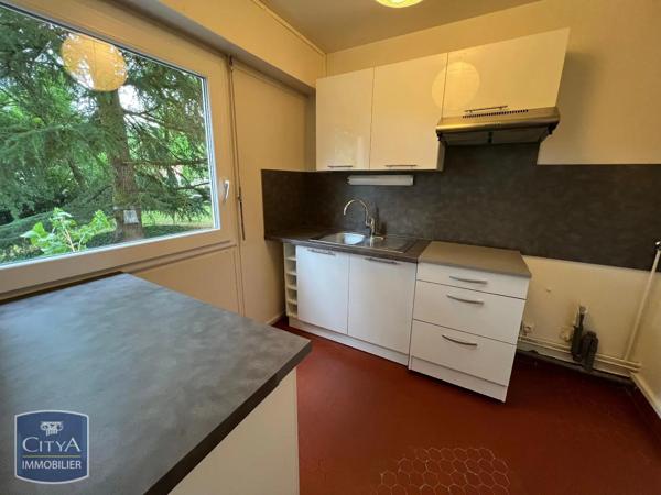 Appartement à louer 2 pièces 50.44m² Vélizy-Villacoublay (78140)