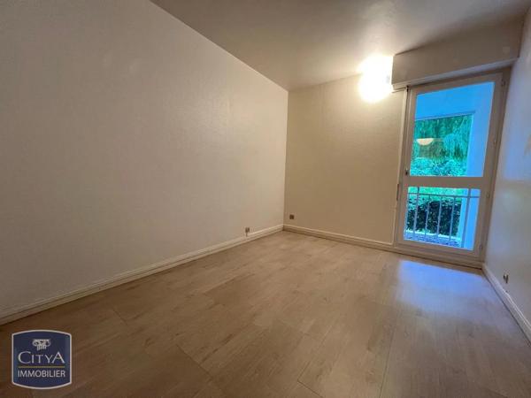 Appartement à louer 2 pièces 50.44m² Vélizy-Villacoublay (78140)