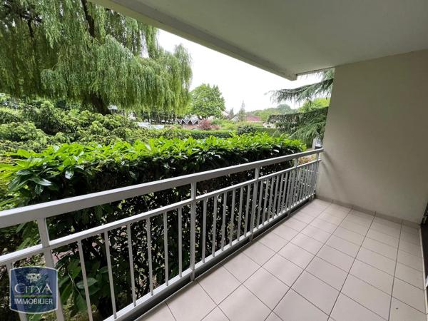 Appartement à louer 2 pièces 50.44m² Vélizy-Villacoublay (78140)
