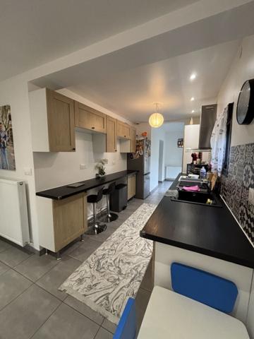 Maison Drancy 4 pièce(s) 66.98 m2 A louer