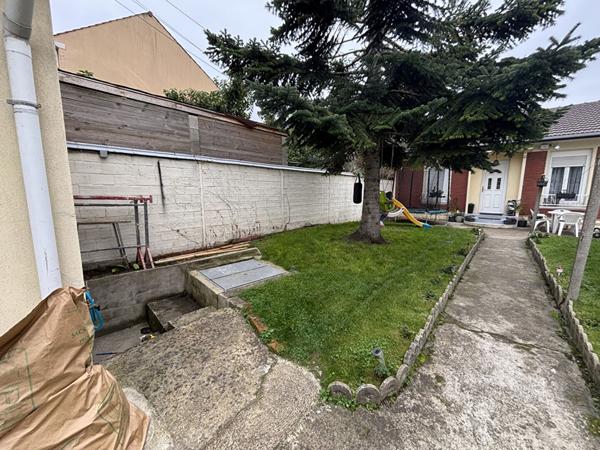 Maison Drancy 4 pièce(s) 66.98 m2 A louer