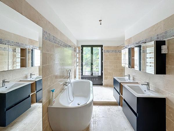 Appartement de 95 m2 à L'ISLE ADAM