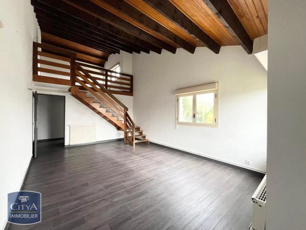 Appartement à louer 4 pièces 106.92m²