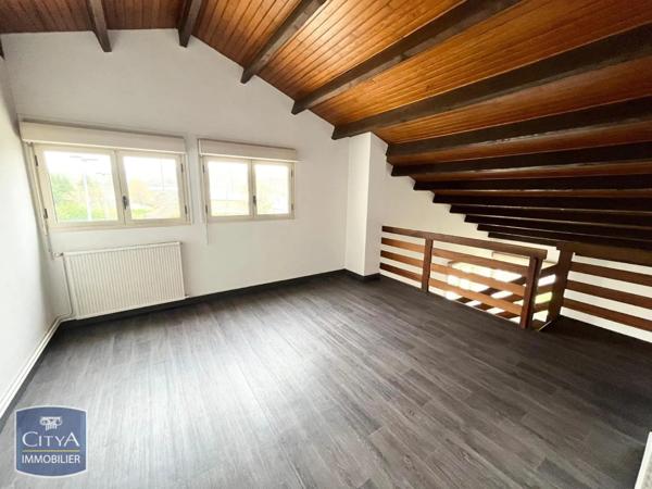 Appartement à louer 4 pièces 106.92m²