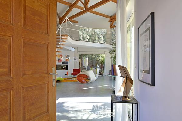 Villa d’architecte à l’esprit loft proche Uzès