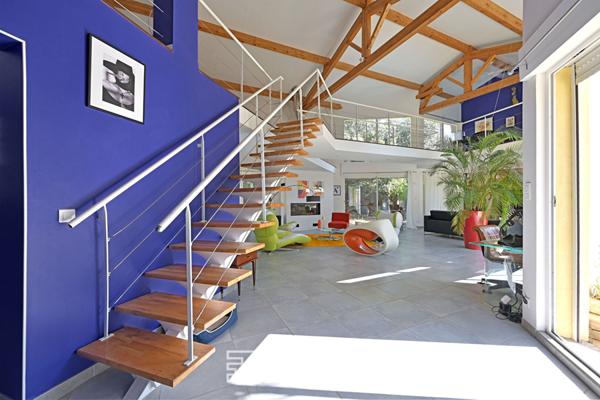 Villa d’architecte à l’esprit loft proche Uzès