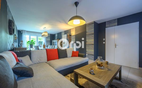 Maison à vendre    4 pièces •  La Chapelle-d'Armentières