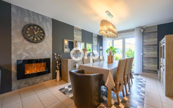 Maison à vendre    4 pièces •  La Chapelle-d'Armentières