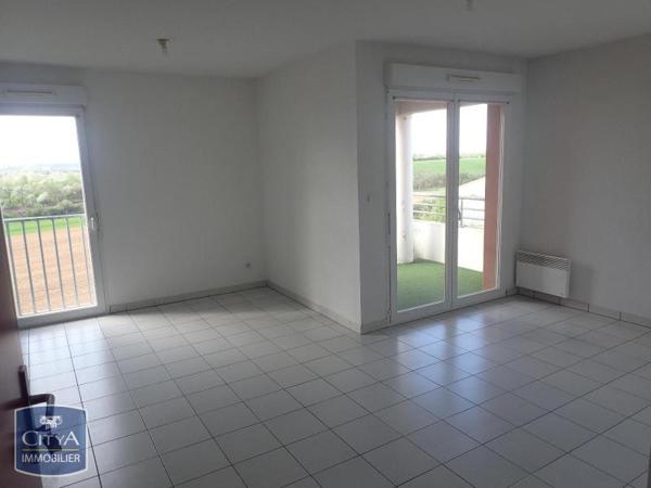 Appartement à louer 2 pièces 54.01m²