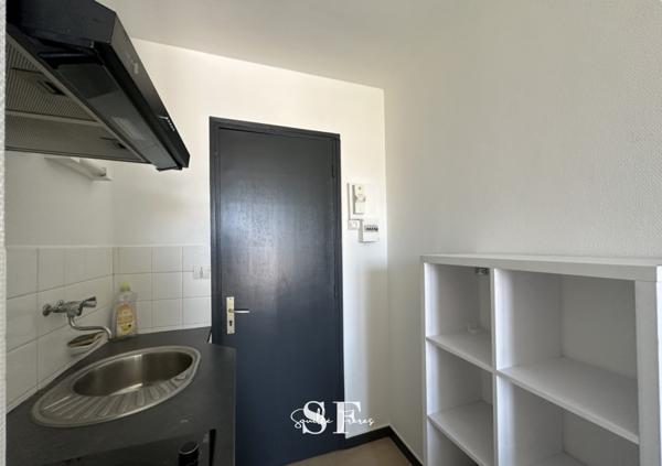 Studio 1 pièce(s) 17.62 m²