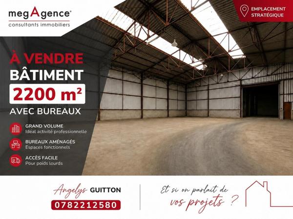 Immeuble à MORTAGNE-AU-PERCHE, 61400 - 2200m²