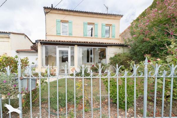 Maison à vendre 314 160 € Saint-André-de-Cubzac 4 p 140 m² DPE D