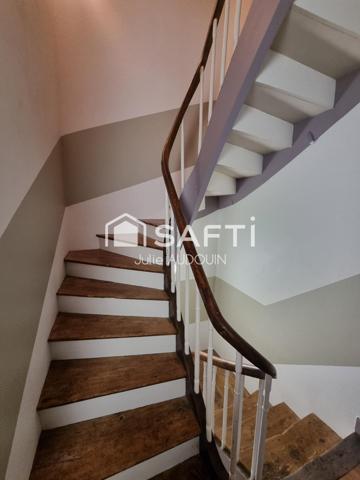 Maison de Ville à Matha Centre