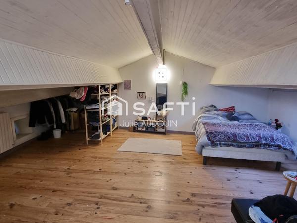 Maison de Ville à Matha Centre