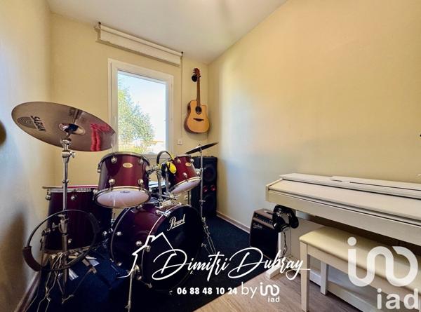 Maison 4 pièces de 105 m² à Ornaisons (11200)