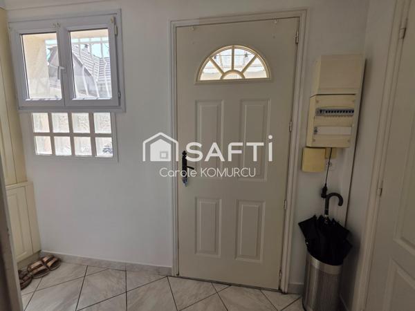 Maison de ville au porte de PARIS