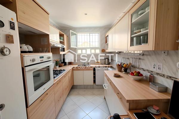 Maison de ville au porte de PARIS