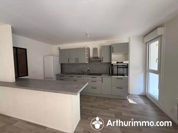 Location                                                      Appartement
                        
                     3 pièces                      65 m2                     à Hérimoncourt