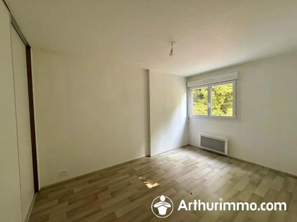 Location                                                      Appartement
                        
                     3 pièces                      65 m2                     à Hérimoncourt